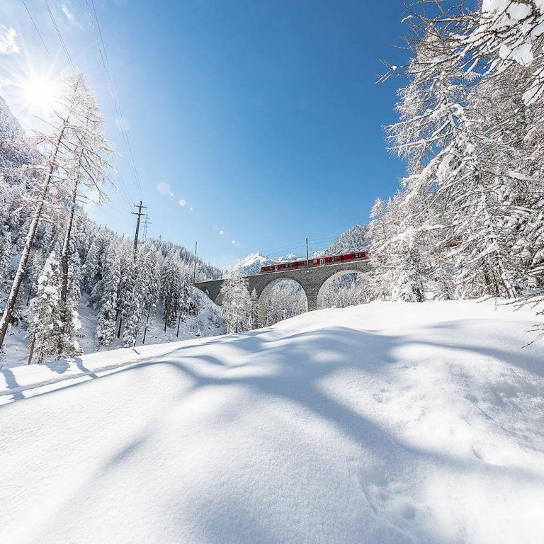 Pisteninfo gibt Auskunft über die Schnee-Verhältnisse auf der Schlittelbahn Preda-Bergün.